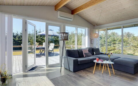 Matilde - 400M to the Fjord: Plant Community, Sunlight, Herbaceous Plant, Garden, Plantation, Agriculture, Farm