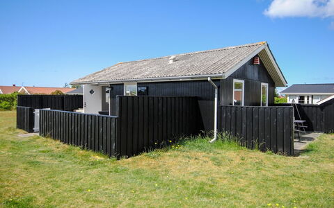 Engelbertine - 900M from the Sea: House, Home, Roof, Cottage, Land Lot, Estate, Farmhouse, Village, Farm