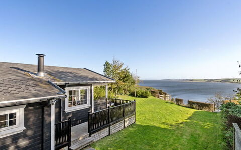 Lenita - 30M to the Fjord: Blue, Shrub, Cottage, Groundcover, Garden, Estate, Shade, Landscaping, Farmhouse, Eco Hotel
