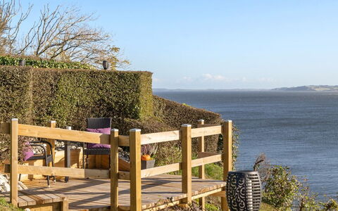 Lenita - 30M to the Fjord: Blue, Shrub, Cottage, Groundcover, Garden, Estate, Shade, Landscaping, Farmhouse, Eco Hotel