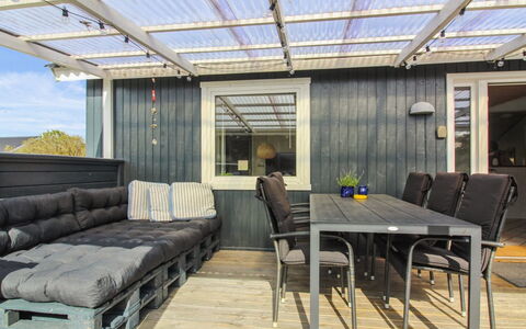 Madsen - 500M from the Sea: Roof, Plain, Land Lot, Rural Area, Home, Estate, Field, Cottage, Lawn, Suburb