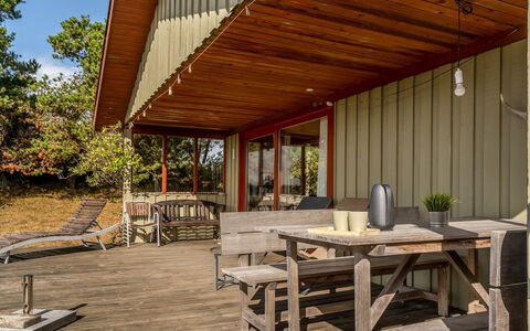 Atreju - 2Km from the Sea: Cottage, Home, House, Roof, Porch, Estate, Siding, Garden Buildings, Farmhouse, Yard