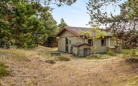 Atreju - 2Km from the Sea: Cottage, Home, House, Roof, Porch, Estate, Siding, Garden Buildings, Farmhouse, Yard