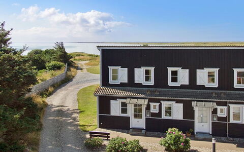 Hubertine - 100M to the Fjord: Residential Area, Roof, Suburb, Driveway, Estate, Chimney