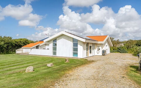Sulevi - 200M to the Fjord: Cottage, Home, House, Roof, Porch, Estate, Siding, Garden Buildings, Farmhouse, Yard