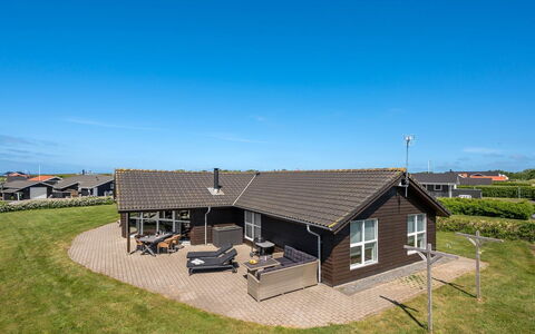 Guthmar - 350M to the Fjord: House, Roof, Home, Cottage, Shed, Garden Buildings, Siding, Yard, Log Cabin, Hut