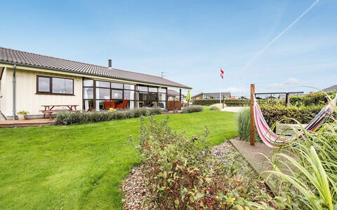 Mervi - 300M to the Fjord: Grass, House, Roof, Home, Cottage, Shrub, Land Lot, Rural Area, Farmhouse, Groundcover
