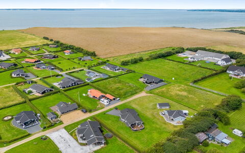 Lucio - 350M to the Fjord: House, Roof, Home, Cottage, Shed, Garden Buildings, Siding, Yard, Log Cabin, Hut