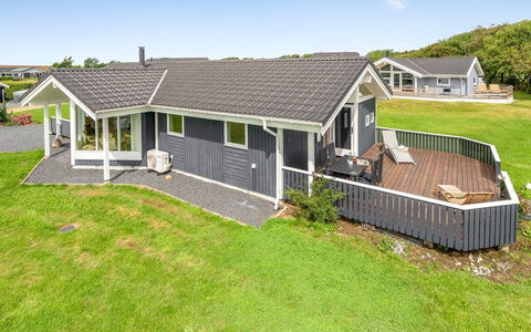 Lucio - 350M to the Fjord: House, Roof, Home, Cottage, Shed, Garden Buildings, Siding, Yard, Log Cabin, Hut