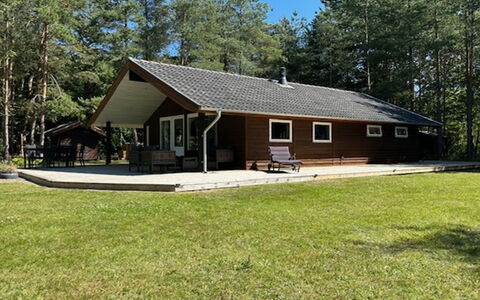Aman - 700M to the Fjord: Wood, Garden, Backyard, Land Lot, Home, Roof, Shade, Deck, Hardwood, Yard