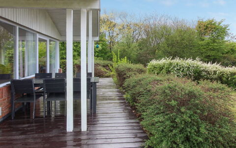 Ioar - 200M to the Fjord: House, Roof, Home, Cottage, Shed, Garden Buildings, Siding, Yard, Log Cabin, Hut