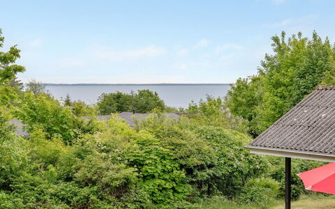 Melissa - 300M to the Fjord: Wood, Home, Porch, Deck, Hardwood, Roof, Wood Stain, Wood Flooring, Eco Hotel