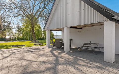 Kara - 100M to the Fjord: Blue, Shrub, Cottage, Groundcover, Garden, Estate, Shade, Landscaping, Farmhouse, Eco Hotel