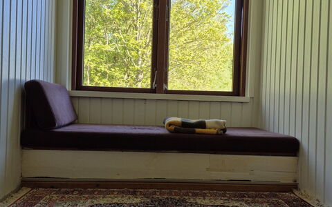 Aswarth - 50M to the Fjord: Blue, Shrub, Cottage, Groundcover, Garden, Estate, Shade, Landscaping, Farmhouse, Eco Hotel