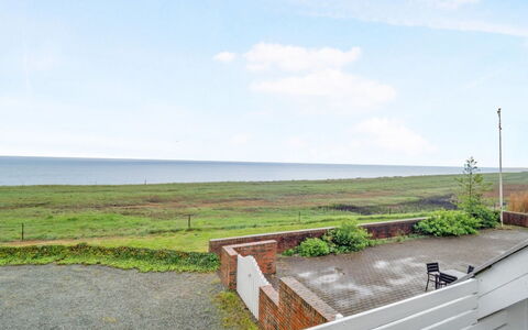 Emmie - 50M to the Fjord: Residential Area, Roof, Suburb, Driveway, Estate, Chimney
