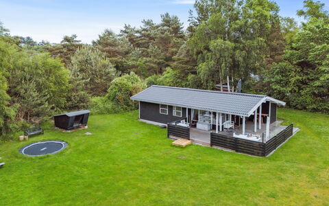 Morten - 500M from the Sea: Thatching, Cottage, House, Roof, Home, Farmhouse, Hut, Estate, Village