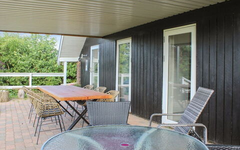 Rawald - 200M from the Sea: Roof, House, Home, Cottage, Siding, Estate, Driveway, Garden Buildings, Yard, Shed