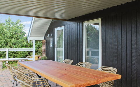 Rawald - 200M from the Sea: Roof, House, Home, Cottage, Siding, Estate, Driveway, Garden Buildings, Yard, Shed