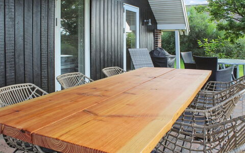 Rawald - 200M from the Sea: Roof, House, Home, Cottage, Siding, Estate, Driveway, Garden Buildings, Yard, Shed