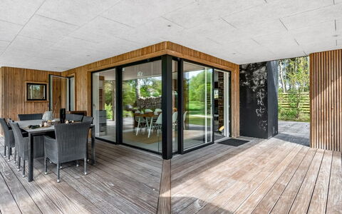Sylva - 150M from the Sea: Roof, House, Home, Cottage, Siding, Estate, Driveway, Garden Buildings, Yard, Shed