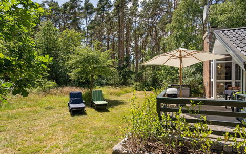 Herlek - 200M from the Sea: Roof, House, Home, Cottage, Siding, Estate, Driveway, Garden Buildings, Yard, Shed