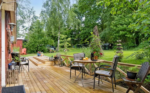 Reika - 1Km from the Sea: Wood, Furniture, Outdoor Furniture, Chair, Garden, Deck, Flowerpot, Hardwood, Backyard