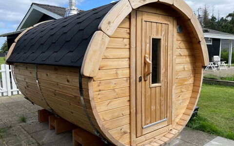 Joon - 300M from the Sea: Roof, House, Home, Cottage, Siding, Estate, Driveway, Garden Buildings, Yard, Shed