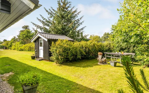 Christina - 300M to the Fjord: House, Roof, Home, Cottage, Shed, Garden Buildings, Siding, Yard, Log Cabin, Hut