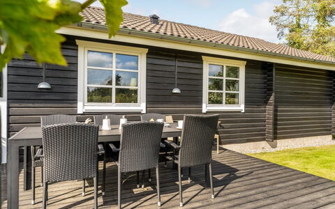 Christina - 300M to the Fjord: House, Roof, Home, Cottage, Shed, Garden Buildings, Siding, Yard, Log Cabin, Hut