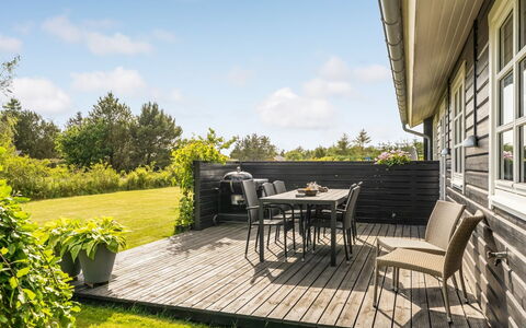 Christina - 300M to the Fjord: House, Roof, Home, Cottage, Shed, Garden Buildings, Siding, Yard, Log Cabin, Hut