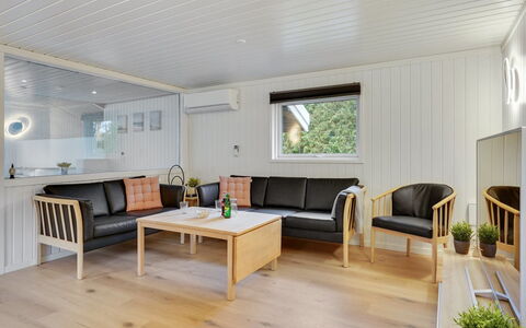 Nina - 700M to the Fjord: Flooring, Wood, Interior Design, Furniture, Floor, Wood Flooring, Couch, Living Room, Ceiling, Room