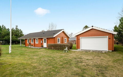 Goti - 1Km to the Fjord: Residential Area, Roof, Suburb, Driveway, Estate, Chimney