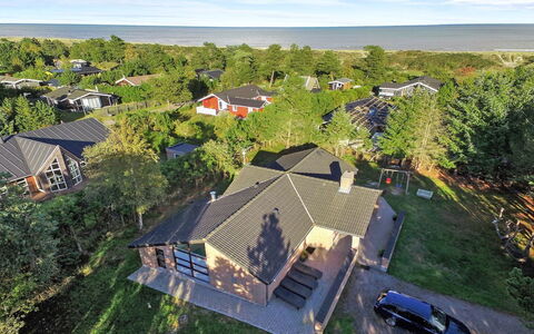 Ehlin - 150M from the Sea: Thatching, Cottage, House, Roof, Home, Farmhouse, Hut, Estate, Village