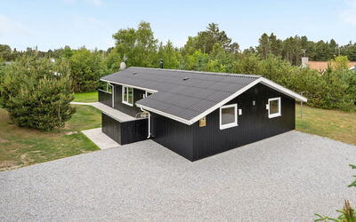 Frudde - 400M from the Sea