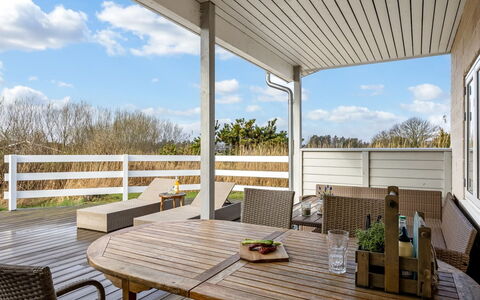 Gerko - 150M from the Sea: Roof, House, Home, Cottage, Siding, Estate, Driveway, Garden Buildings, Yard, Shed