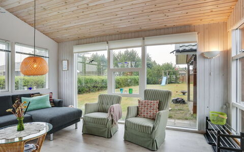 Skaghe - 200M from the Sea: Interior Design, Furniture, Wood, Flooring, Ceiling, Floor, Light Fixture, Home, Living Room, Chair