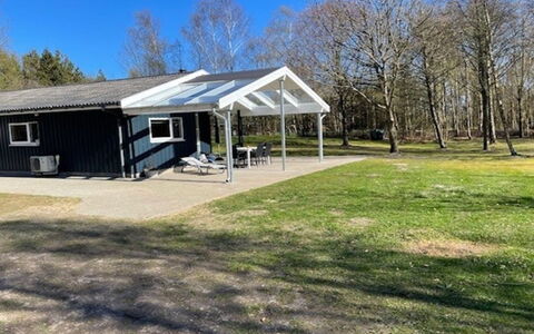 Barne - 4Km from the Sea: Roof, House, Home, Cottage, Siding, Estate, Driveway, Garden Buildings, Yard, Shed