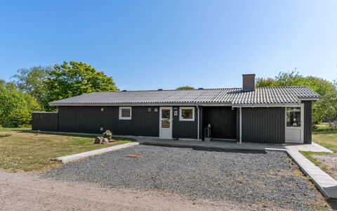 Hylleborg - 400M from the Sea: Thatching, Cottage, House, Roof, Home, Farmhouse, Hut, Estate, Village
