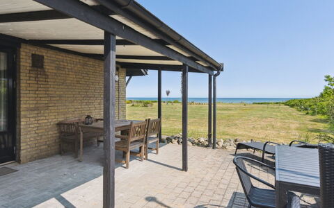 Kalist - 50M from the Sea: Roof, House, Home, Cottage, Siding, Estate, Driveway, Garden Buildings, Yard, Shed