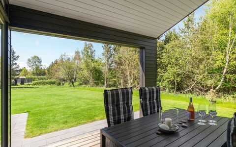Evia - 500M from the Sea: Grass, Grassland, Land Lot, Cottage, Rural Area, Meadow, Garden Buildings, Garden, Shed