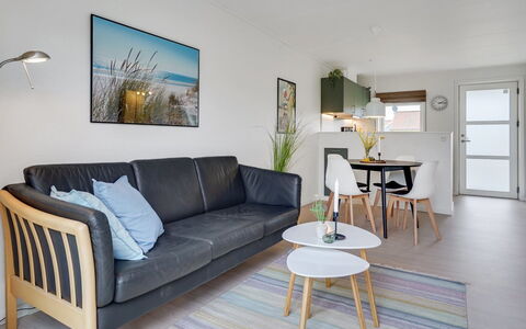 Sipi - 100M from the Sea: Interior Design, Couch, Flooring, Furniture, Wood, Living Room, Floor, Room, Apartment, Ceiling