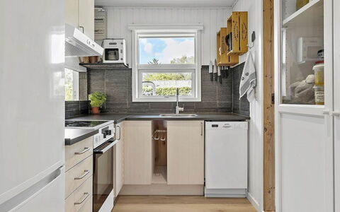 Kjartan - 1.2Km from the Sea: Kitchen Appliance, Kitchen, Major Appliance, Wood, Countertop, Interior Design, Home Appliance, Flooring, Refrigerator, Cabinetry