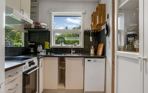 Kjartan - 1.2Km from the Sea: Kitchen Appliance, Kitchen, Major Appliance, Countertop, Home Appliance, Wood, Interior Design, Refrigerator, Cabinetry, Small Appliance