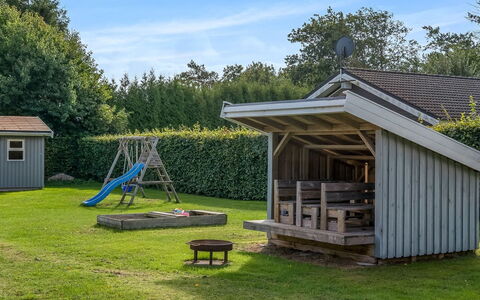 Kjartan - 1.2Km from the Sea: Wood, Shed, Garden Buildings, Garden, Backyard, Shade, Outdoor Structure, Lawn, Yard, Log Cabin
