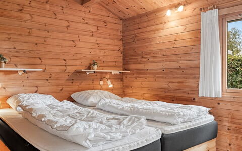 Jannus - 550M from the Sea: Wood, Wood Stain, Bedroom, Hardwood, Floor, Plank, Ceiling, Bed, Bedding, Log Cabin