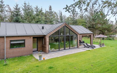 Tilke - 400M from the Sea