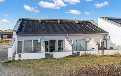 Edisa - 50M from the Sea: Grass, House, Roof, Home, Cottage, Shrub, Land Lot, Rural Area, Farmhouse, Groundcover
