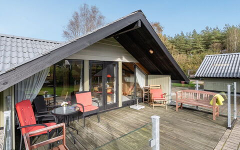 Tenho - 4.4Km from the Sea: House, Home, Roof, Cottage, Shrub, Siding, Door, Garden, Farmhouse