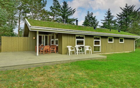 Editt - 2Km from the Sea: House, Roof, Home, Cottage, Shed, Garden Buildings, Siding, Yard, Log Cabin, Hut