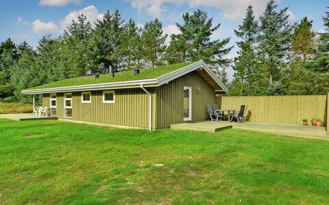 Editt - 2Km from the Sea: House, Roof, Home, Cottage, Shed, Garden Buildings, Siding, Yard, Log Cabin, Hut